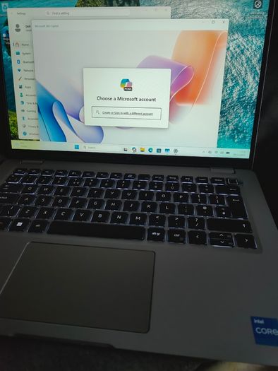 Dell Latitude 5430, i5-12th-gen, 16gb DDR4, 256gb NVMe, windows 11 pro, very good condition