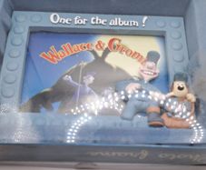 Wallace and groomit frame