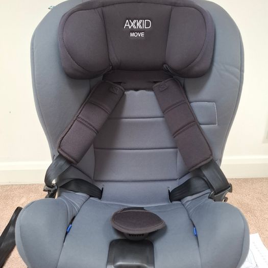 Axkid Move Rear Facing Car Seat - Great Condition