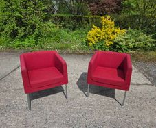 2 boss design chairs