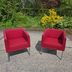 2 boss design chairs