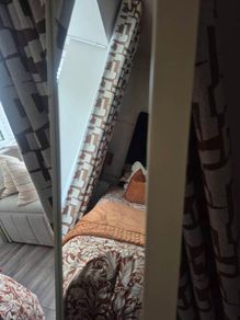 floor standing mirror
