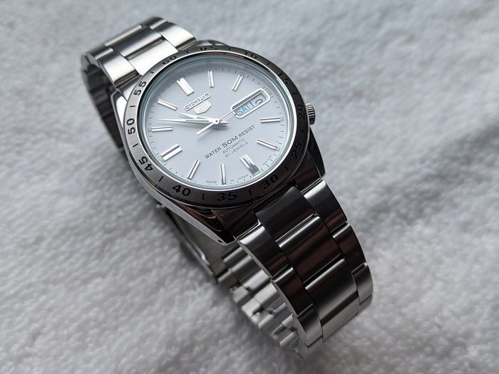 Seiko 5 Automatic SNKD97J1