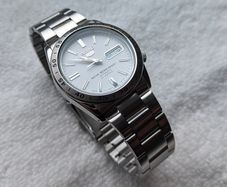 Seiko 5 Automatic SNKD97J1