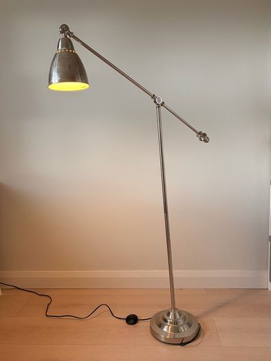 Floor / reading lamp
