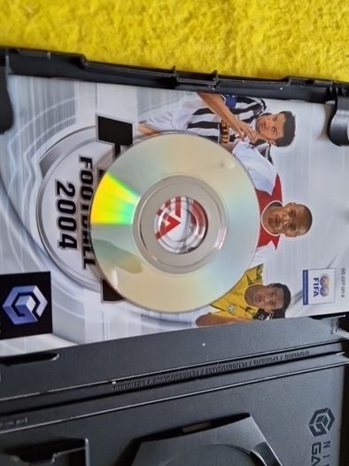 Fifa 2004  Nintendo gamecube and wii games Original