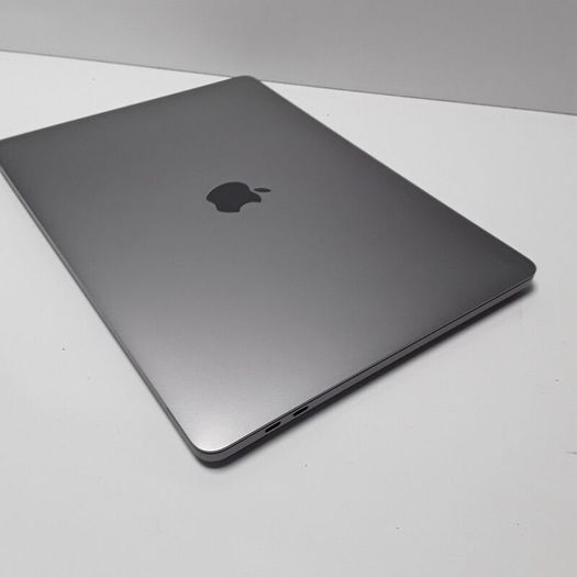 Apple MacBook Pro 13-inch M1 (2020) | 8GB RAM | 500GB SSD | Touch Bar | Space Grey