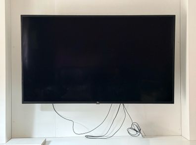 55" HD LG TV and wall bracket