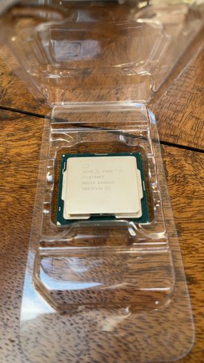 Intel Core I7-9700KF 3.60 GHz