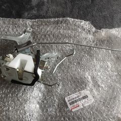 Genuine Toyota Yaris, 2001-2005 Part 69310-0d021 (lock Assy, Front Door, Rh)