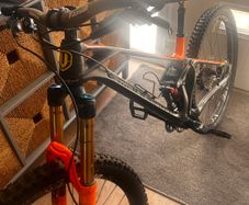 Mondraker foxy mountain bike