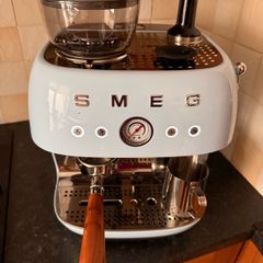 SMEG EGF03 Manual Espresso Machine