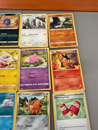 25 pokemon cards