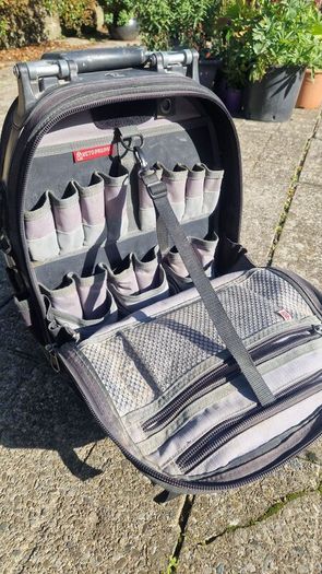 Veto tool backpack