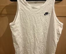 White tank top Nike size large