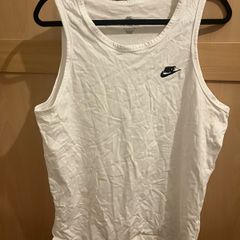 White tank top Nike size large