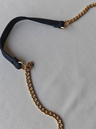 Made in Italy Black Quilted Round Crossbody Bag Gold Chain