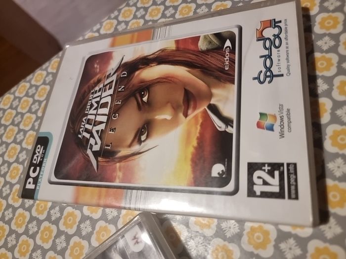 Lara Croft Tomb Raider: Anniversary (PC) and Lara Croft Tomb Raider Legend (PC)