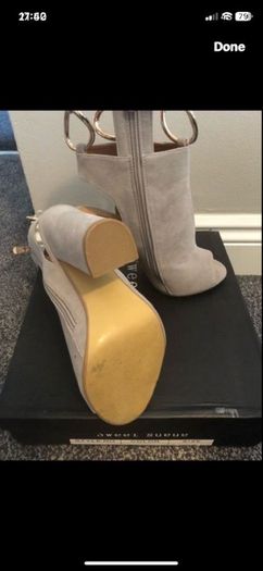 Size uk37 shoes