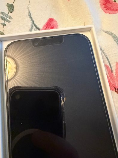 iPhone 13 Midnight (Black) 128GB Very Good Condition Sim Unlocked