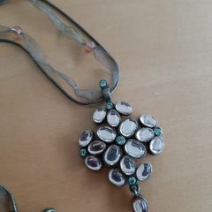 Pink & green pendant necklace