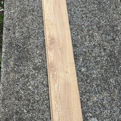 laminate floor planks
