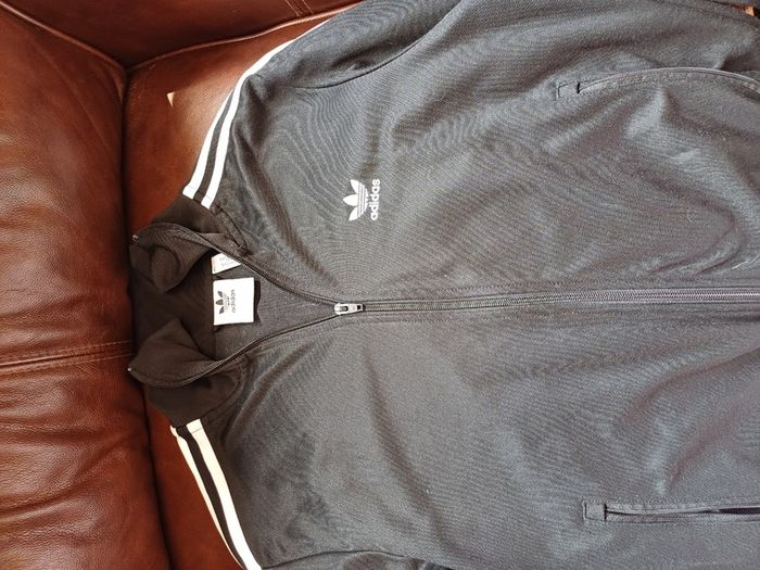Mens size M Nike, Adidas, North Face, Gym&Coffee, Puma 5 euro each