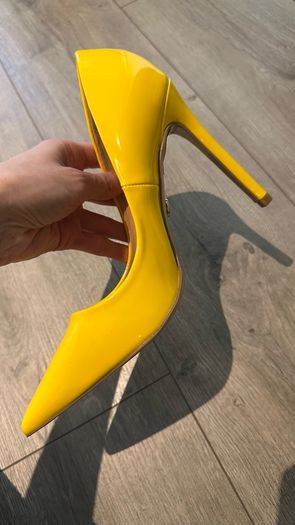 River Island High Heels Bright Yellow Size 6