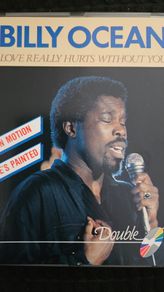 Billy Ocean - Love Really Hurts Without You.