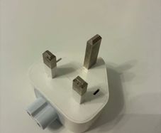 Official Apple UK 3-Pin Duckhead Plug Adapter (Model A1556) for MacBook / iPad