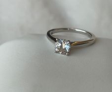 Engagement Diamond Ring