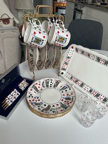 Elizabethan Staffordshire Fine Bone China