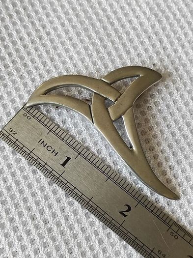 brooch