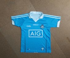 FREE POST Kids (10-11 Years) Dublin GAA Jersey Shirt Gaelic Football Hurling Baile Atha Cliath Dubs Blue Youths Childs Childrens Kids Boys Girls
