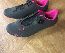 fizik cycling shoes