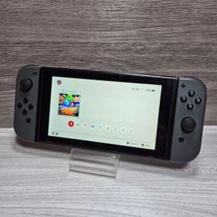 Nintendo Switch V1 32GB Handheld Console With Grey Joy-Cons - Good Condition