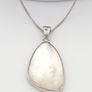 925 Vintage sterling silver necklace with MOP pendant Image 5
