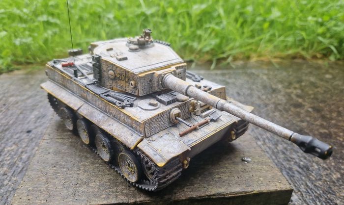 Unimax Forces of Valor 1:32 German Tiger I Tank