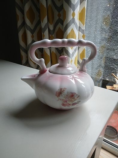 Small teapot