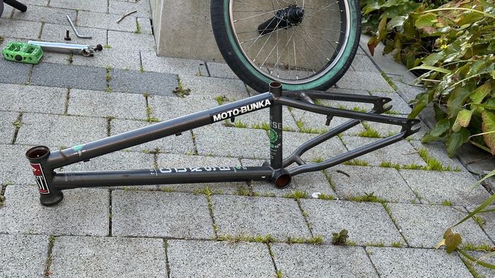 Bmx frame