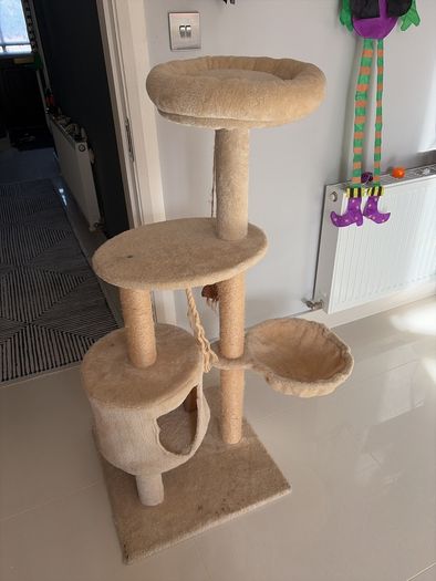 Cat Tree Climbing Tower