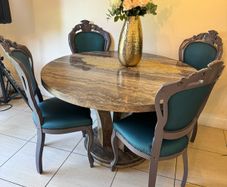 Beautiful Italian Marble table with 4 chairs