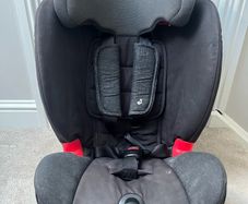 maxi cosi titan