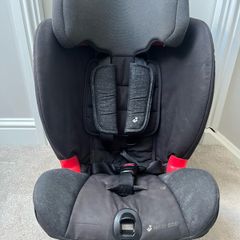 maxi cosi titan
