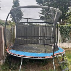Trampoline