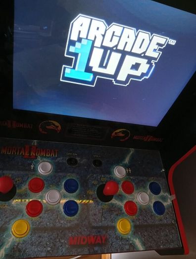 Mortal Kombat Arcade Machine
