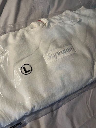 Supreme Box Logo Hoodie FW23 White Size LARGE L