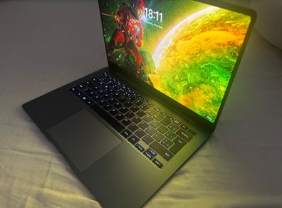 Samsung Galaxy Book4 Pro