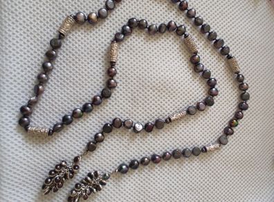 Pearls necklace
