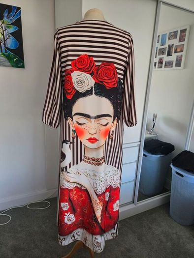 Frida Kahlo dress
